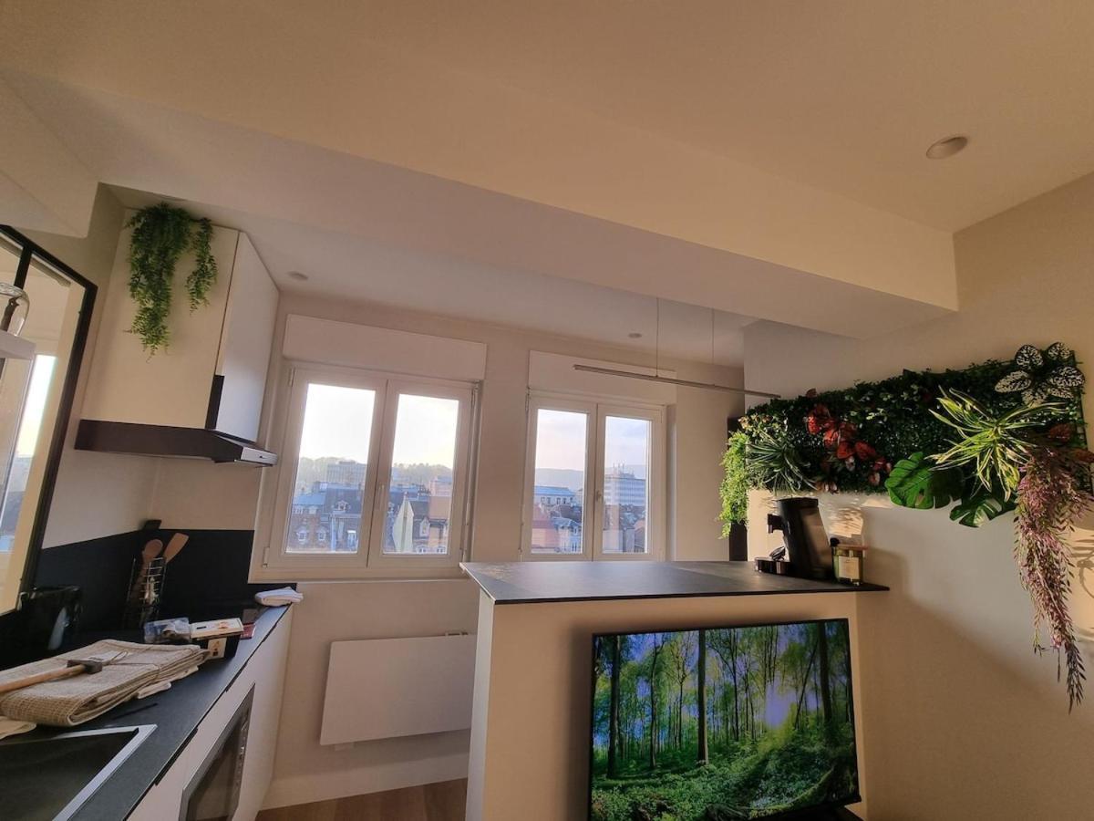 Sur La Savoureuse - Le 31 Apartment *